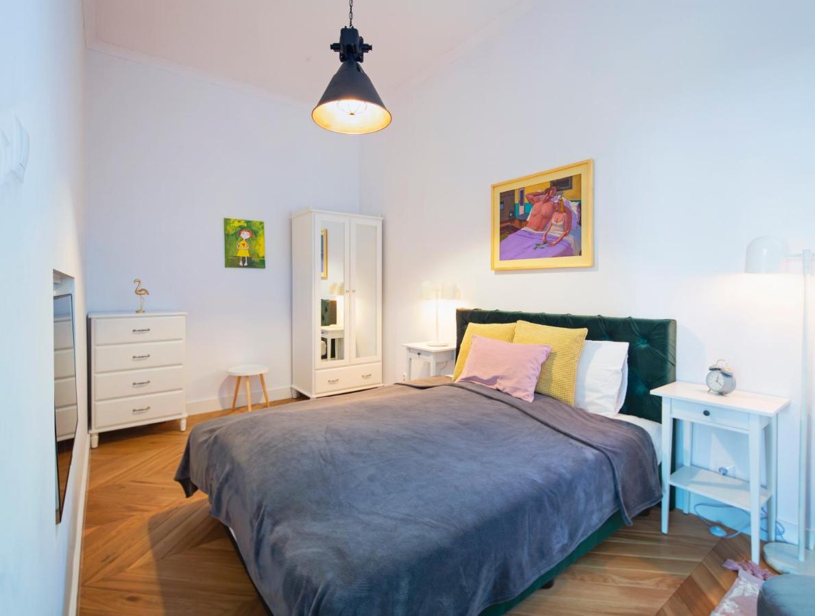 Tcf Home - Big Apartment With Free Garage Krasków Εξωτερικό φωτογραφία