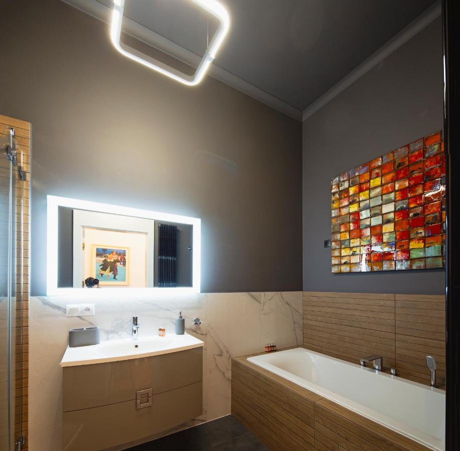 Tcf Home - Big Apartment With Free Garage Krasków Εξωτερικό φωτογραφία